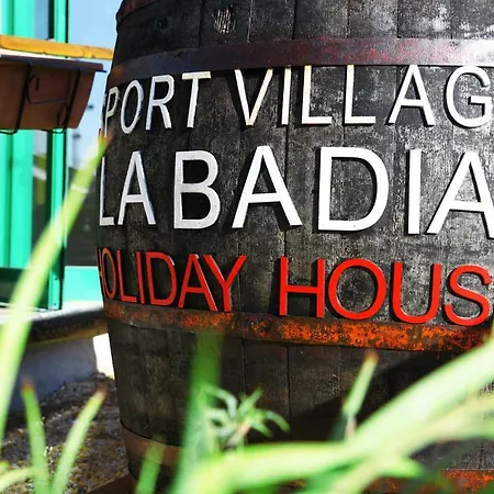 Sport Village Badia Holiday House * Colle Val D'Elsa